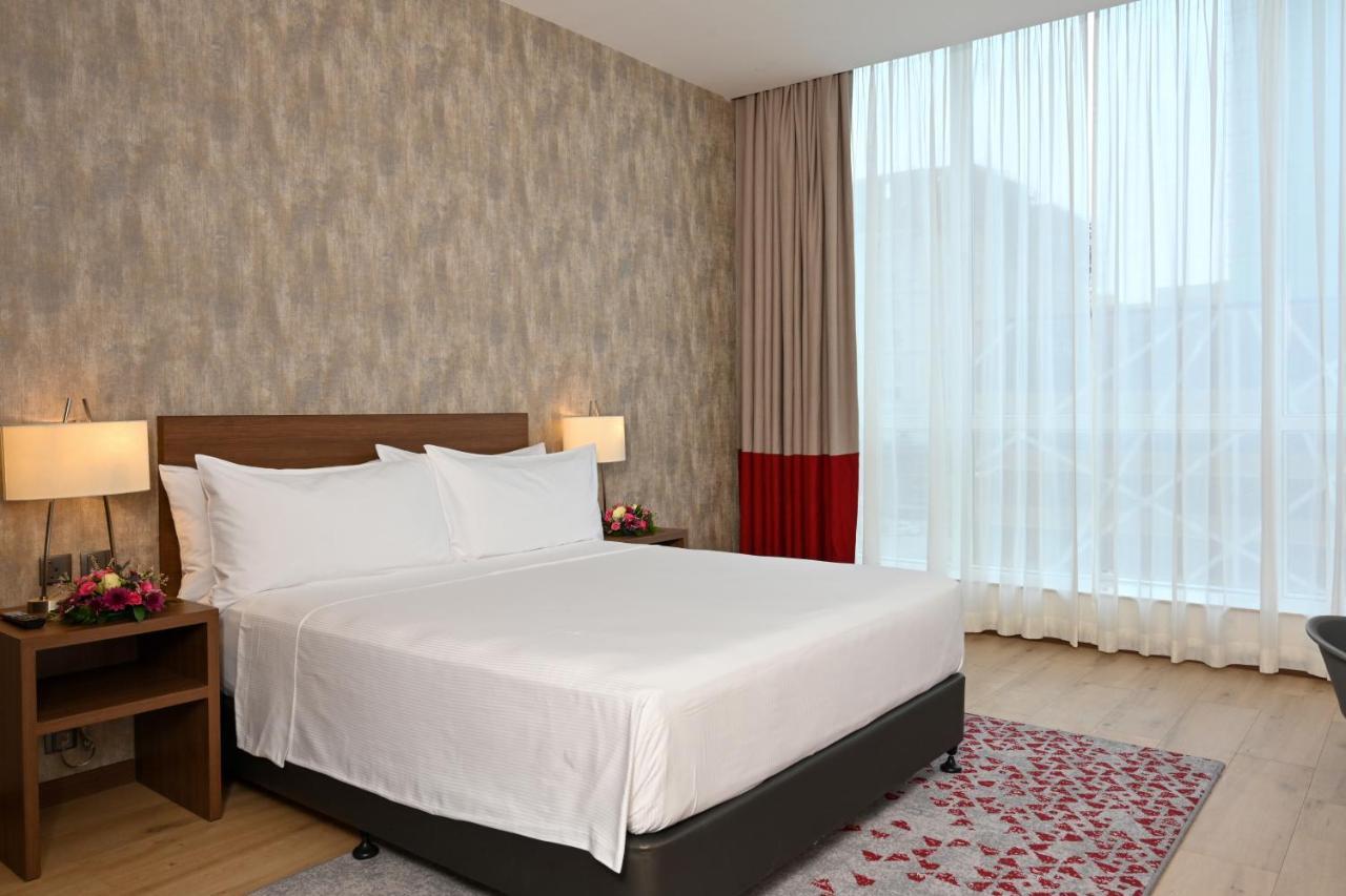 Comfort Hotel Riyadh Olaya Esterno foto