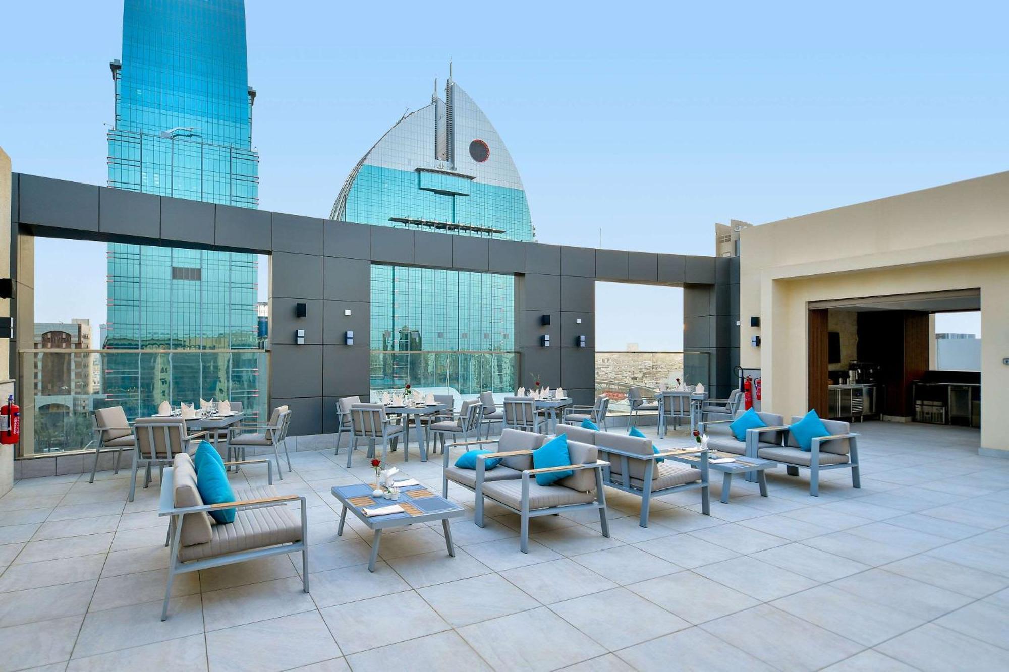 Comfort Hotel Riyadh Olaya Esterno foto