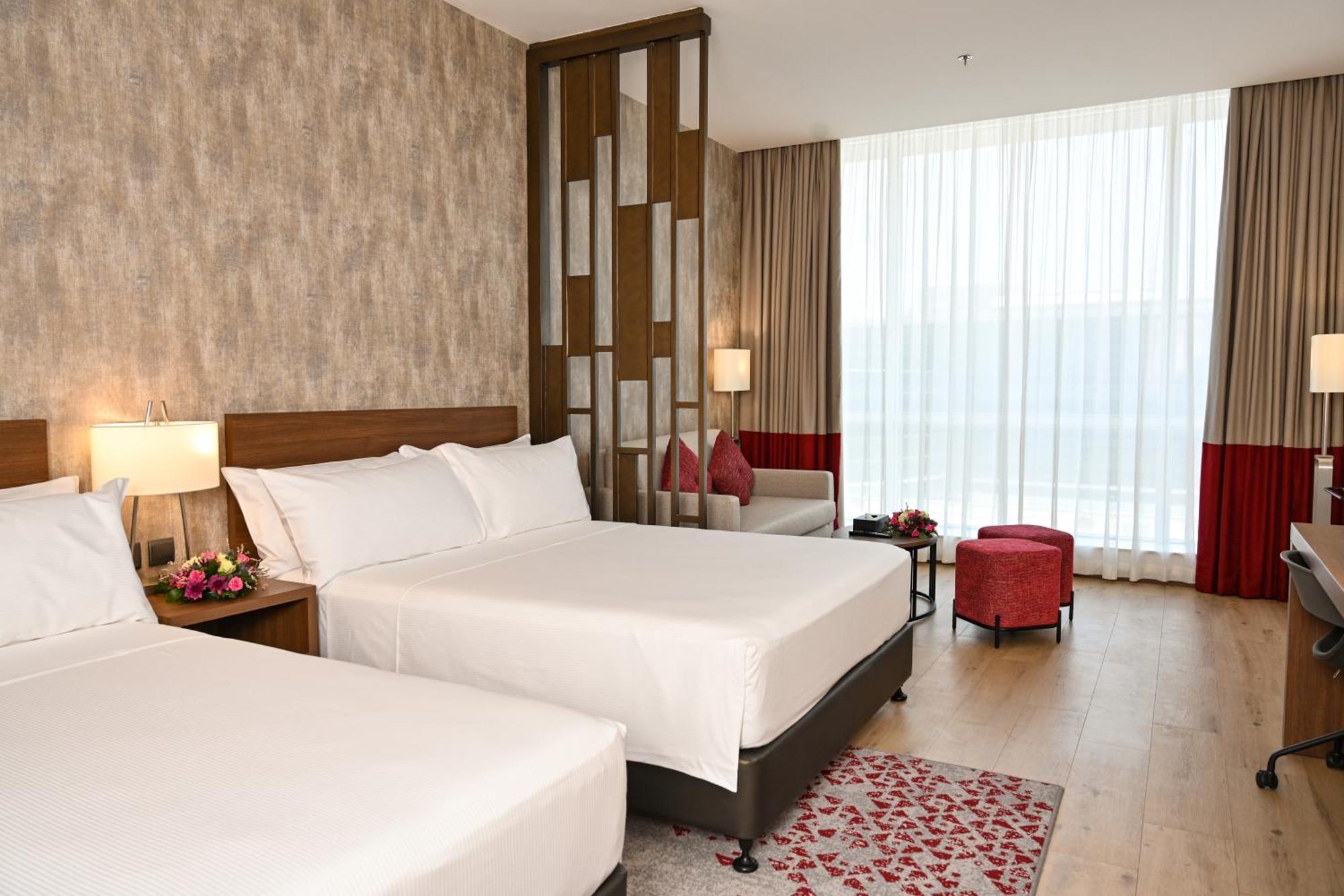 Comfort Hotel Riyadh Olaya Esterno foto